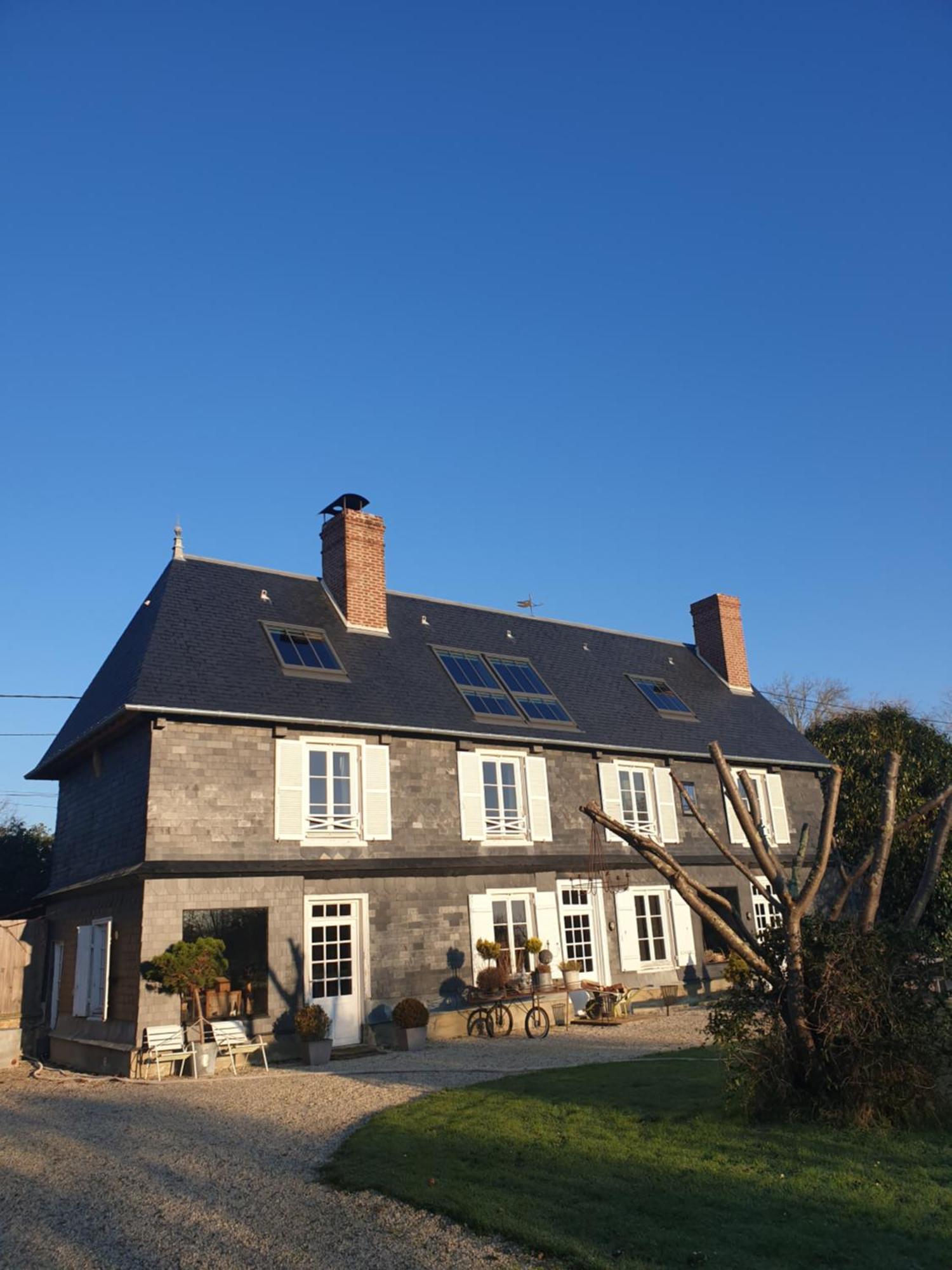 Par Hasard Ou Pas Bed and Breakfast Saint-Martin-aux-Chartrains Buitenkant foto
