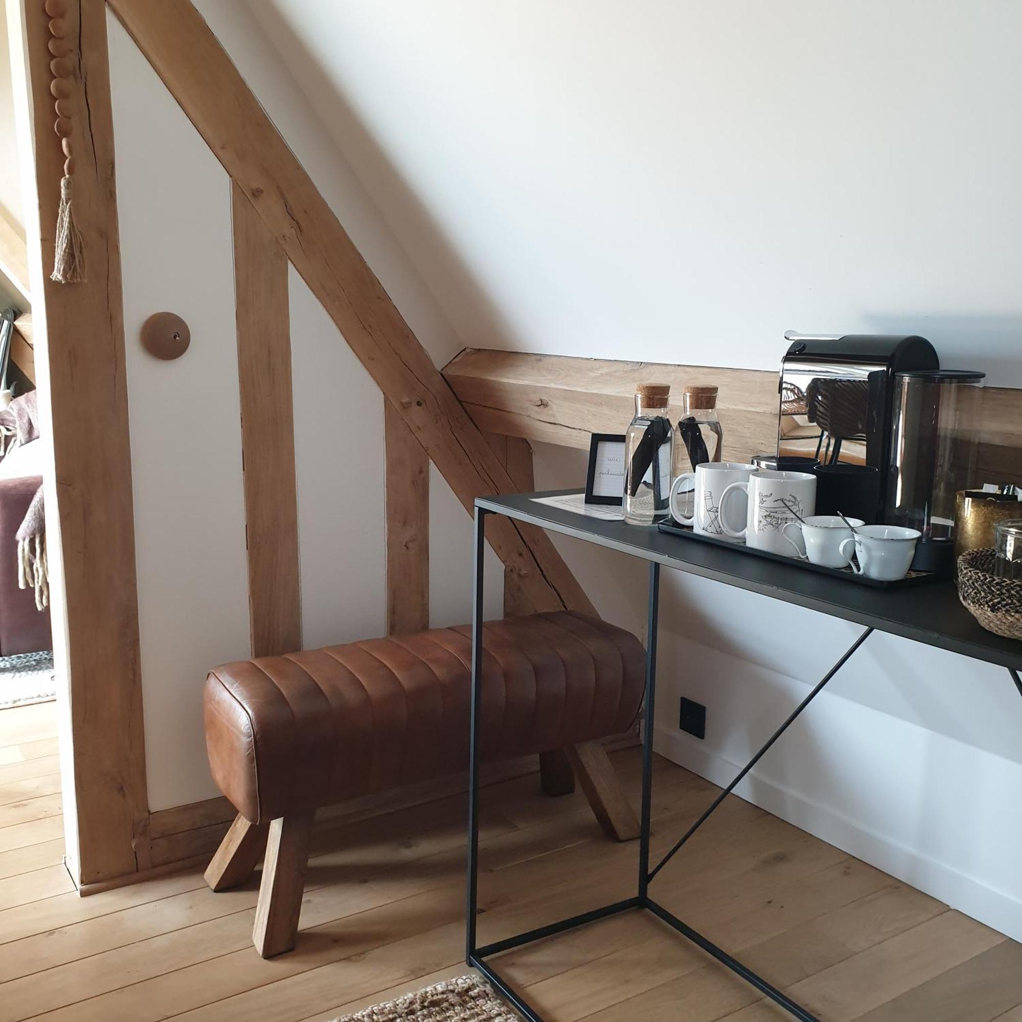 Par Hasard Ou Pas Bed and Breakfast Saint-Martin-aux-Chartrains Buitenkant foto