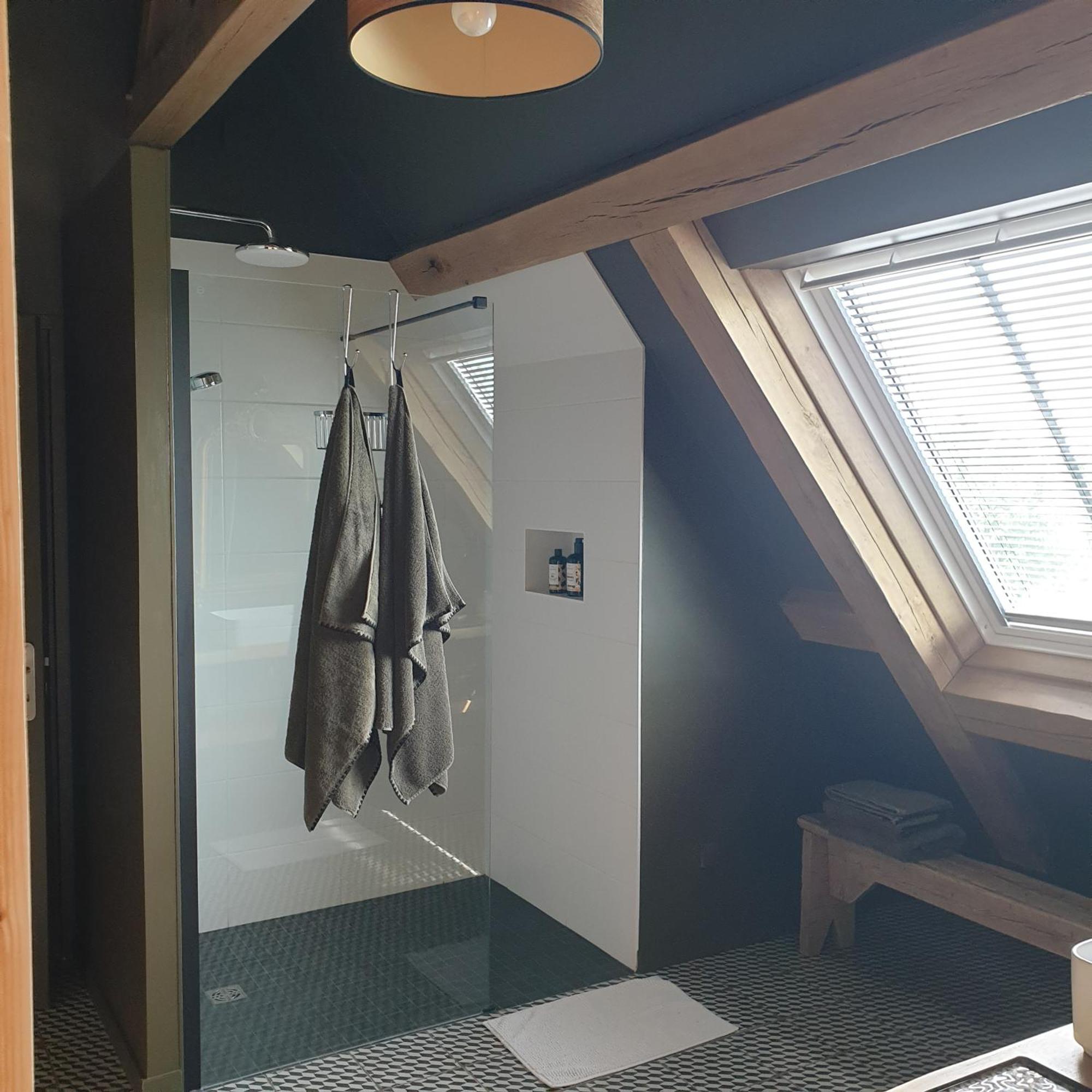 Par Hasard Ou Pas Bed and Breakfast Saint-Martin-aux-Chartrains Buitenkant foto