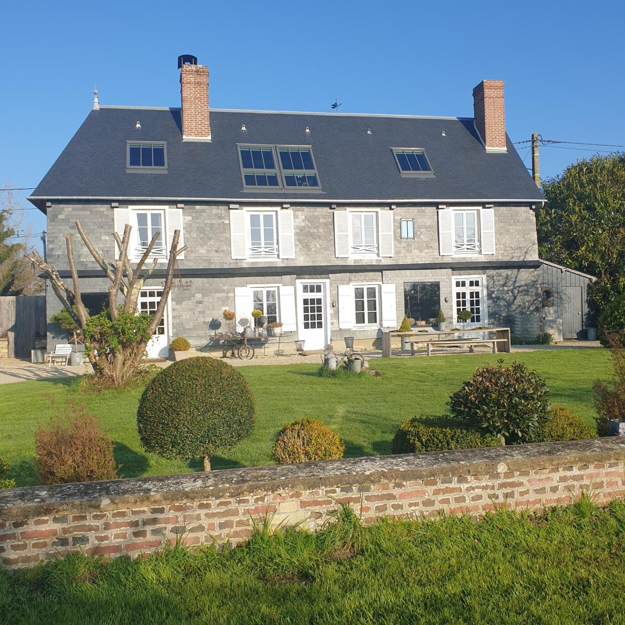 Par Hasard Ou Pas Bed and Breakfast Saint-Martin-aux-Chartrains Buitenkant foto